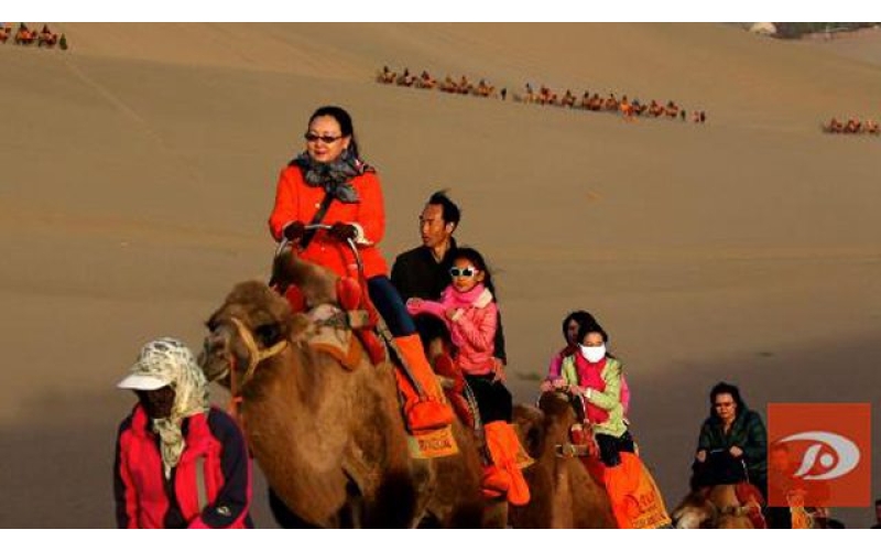 先锋引领党旗红-月牙泉村：党建引领乡村旅游产业发展