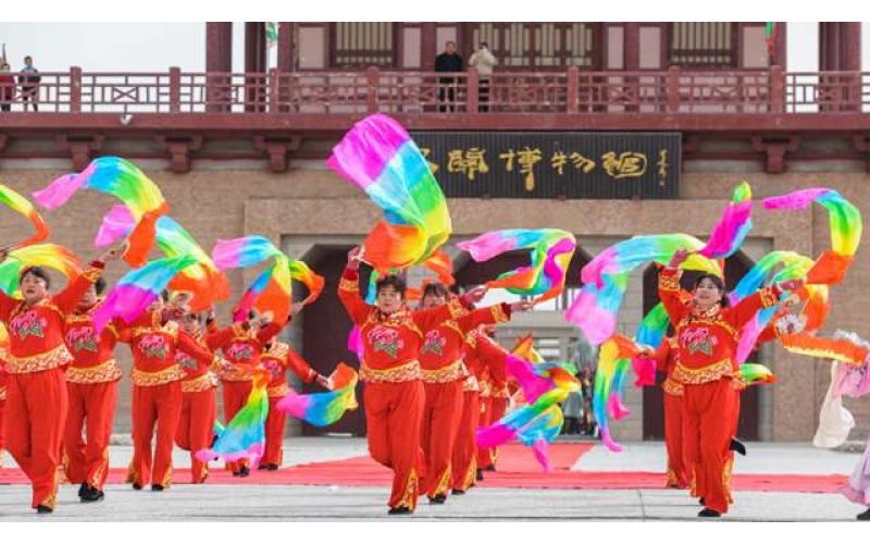 甘肃敦煌：民俗荟萃引客来